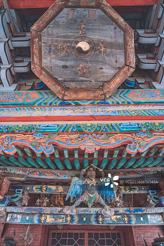 山西临汾蒲县柏山东岳庙建筑与彩塑图片素材