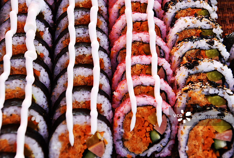 山东菏泽单县十月会丰富的特色小吃  寿司图片素材