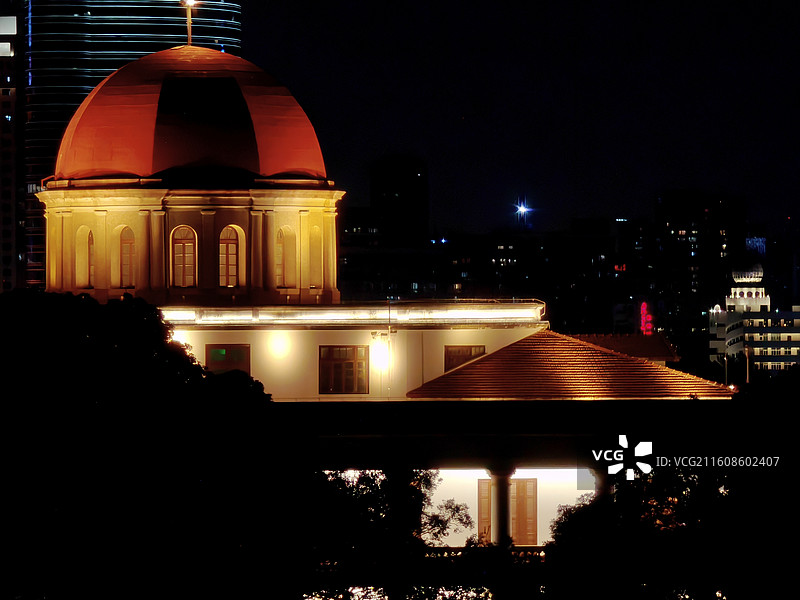 鼓浪屿地标建筑-八卦楼（风琴博物馆）夜景图片素材