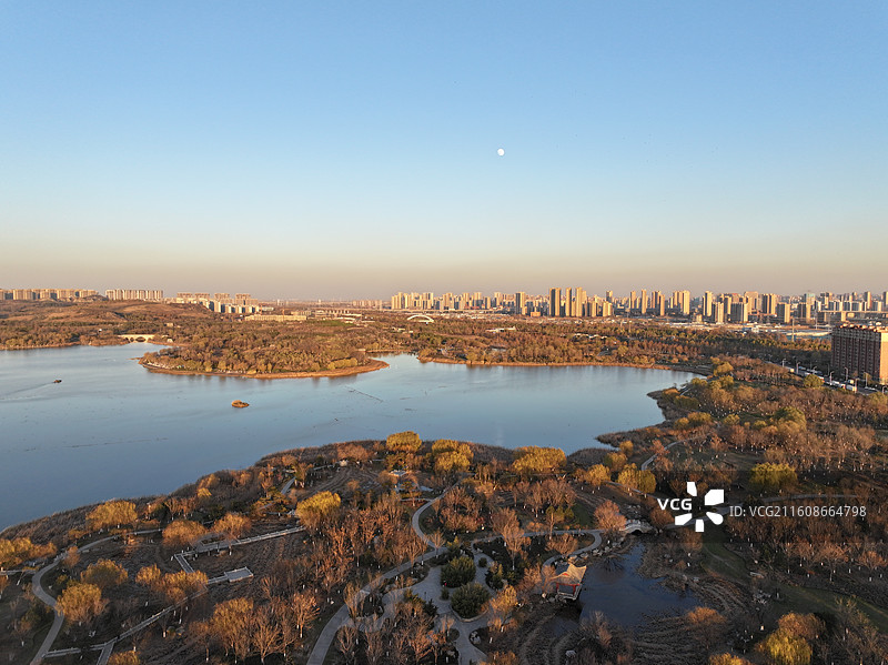 航拍济南华山湖冬季风光图片素材