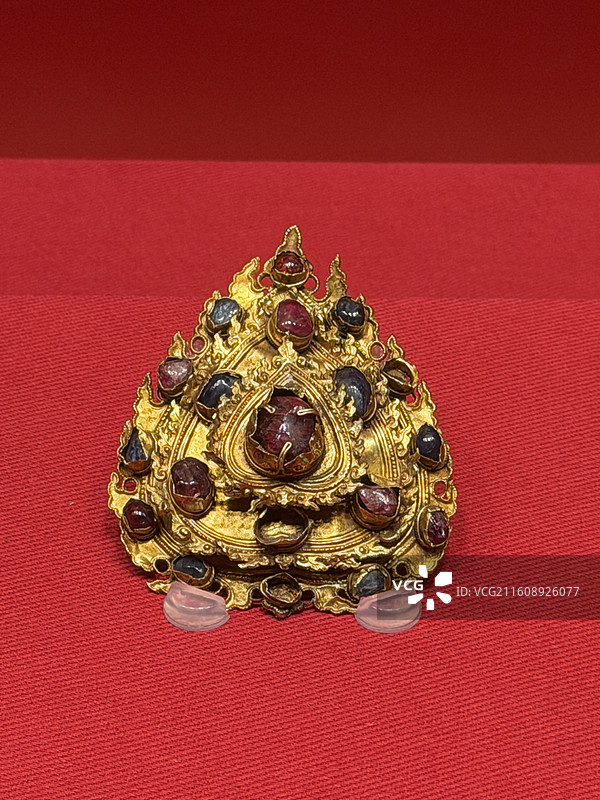 金镶宝摩尼挑心，明代，蕲春县博物馆藏，明代荆藩珍宝特展图片素材