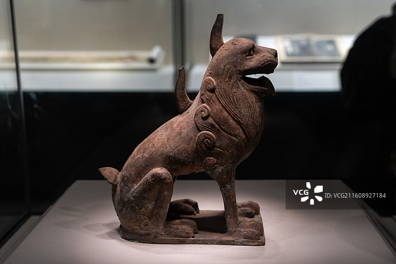 北京国家博物馆基本陈列陶镇墓兽 北魏(公元386年-534年)1965年河南洛阳元邵墓出土图片素材