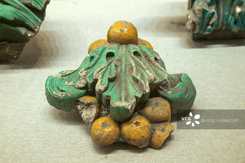 雕西洋花琉璃构件 清代  长春园西洋楼遗址出土 圆明园管理处藏 北京圆明园博物馆（正觉寺）展出图片素材