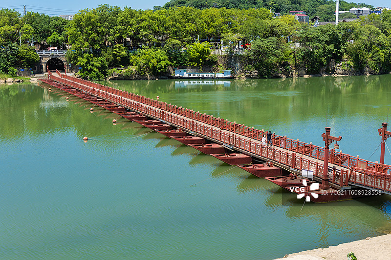 潇水上的霞客渡浮桥景观图片素材