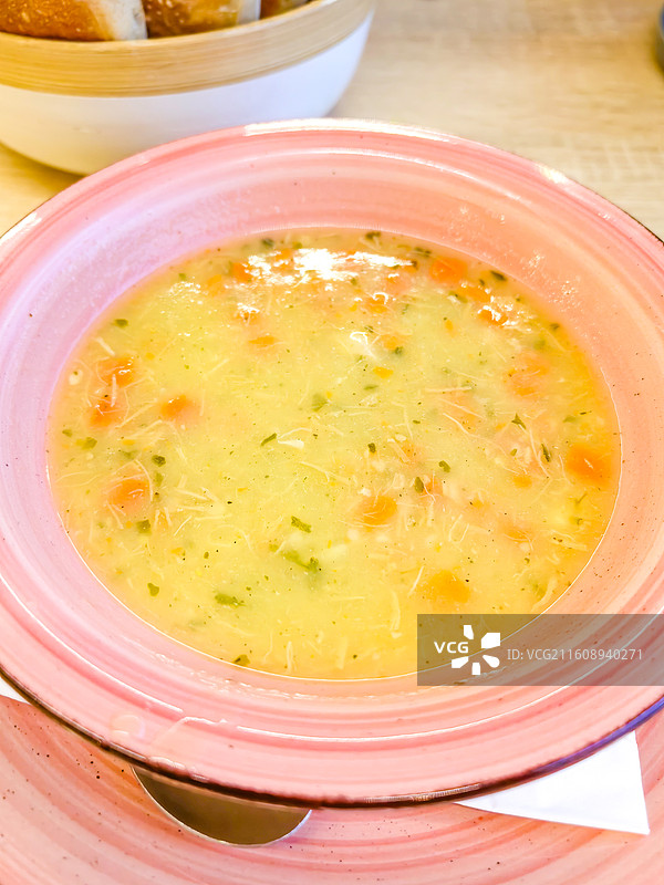 牛肉汤西餐美食特写图片素材