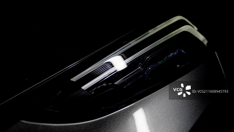 领克汽车夜景光绘摄影图片素材