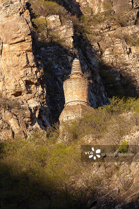 河北赤城朝阳洞塔图片素材