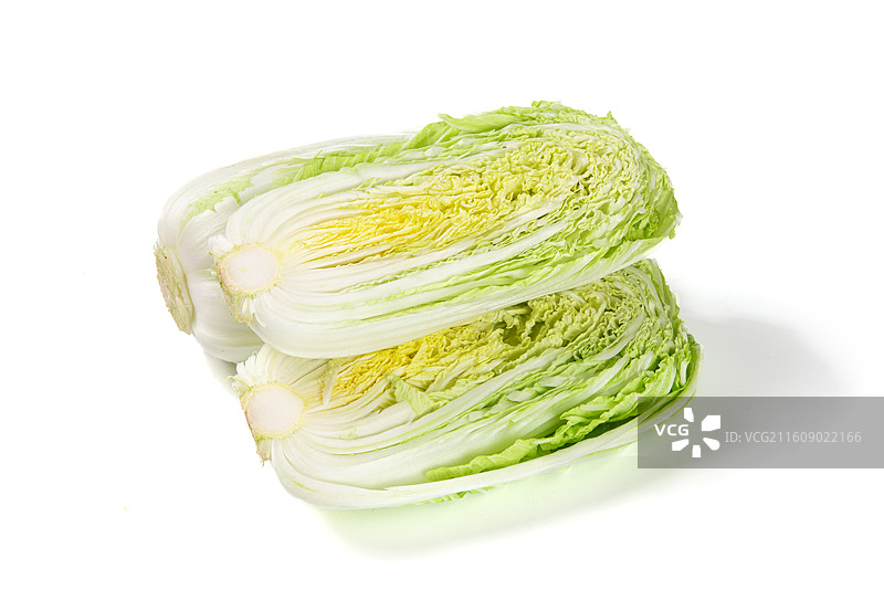 白色背景上切开的白菜图片素材
