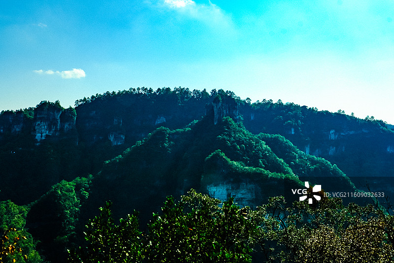中国贵州省黔东南州施秉县云台山风光，世界自然遗产，施秉云台山风光，白云岩喀斯特，中国南方喀斯特图片素材