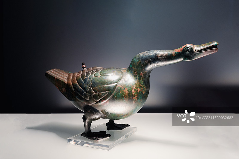 铜凫尊 南宋一元(1127-1368) 维多利亚与艾尔伯特博物馆藏图片素材
