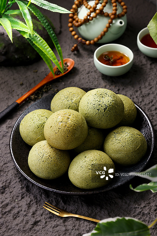 清香麦苗软心麻薯图片素材