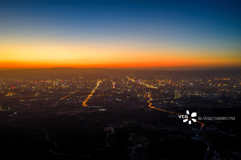 太原城市夜景图片素材