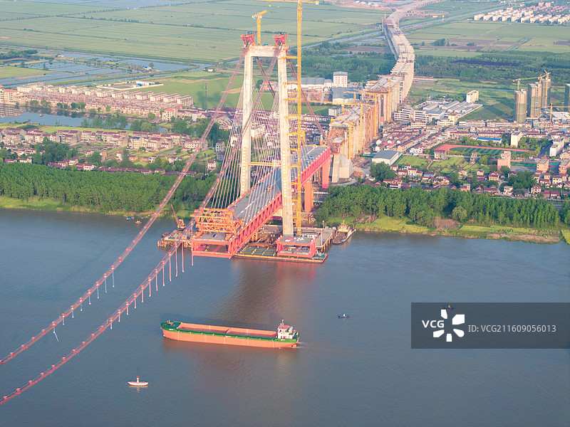 建设中的铜陵长江三桥图片素材