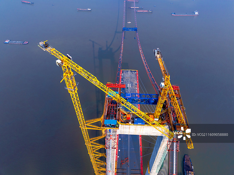 建设中的铜陵长江三桥图片素材