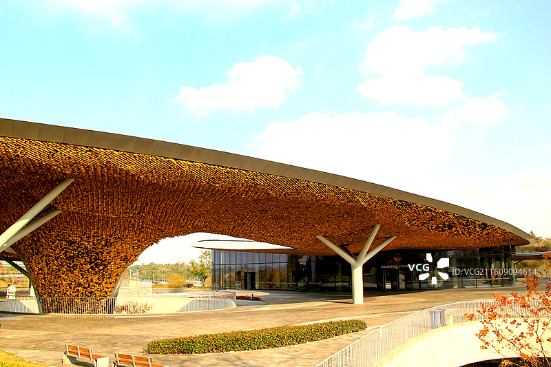 成都世界园艺博览会银杏叶题材建筑图片素材