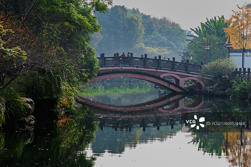 浣花溪公园北桥和东桥图片素材