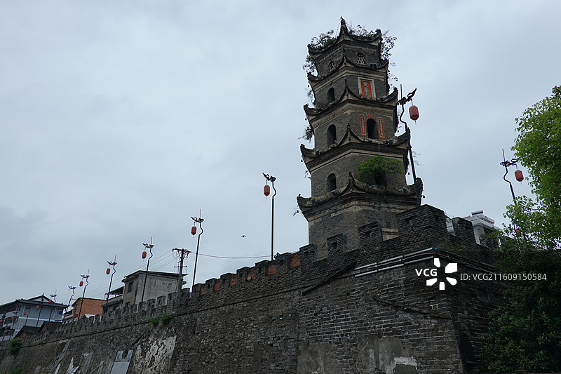 陕西省安康市汉阴县文峰塔和明城墙图片素材