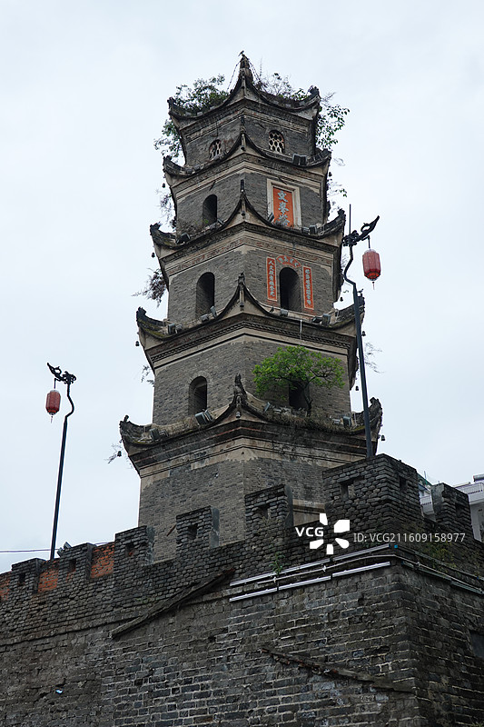 陕西省安康市汉阴县文峰塔和明城墙图片素材