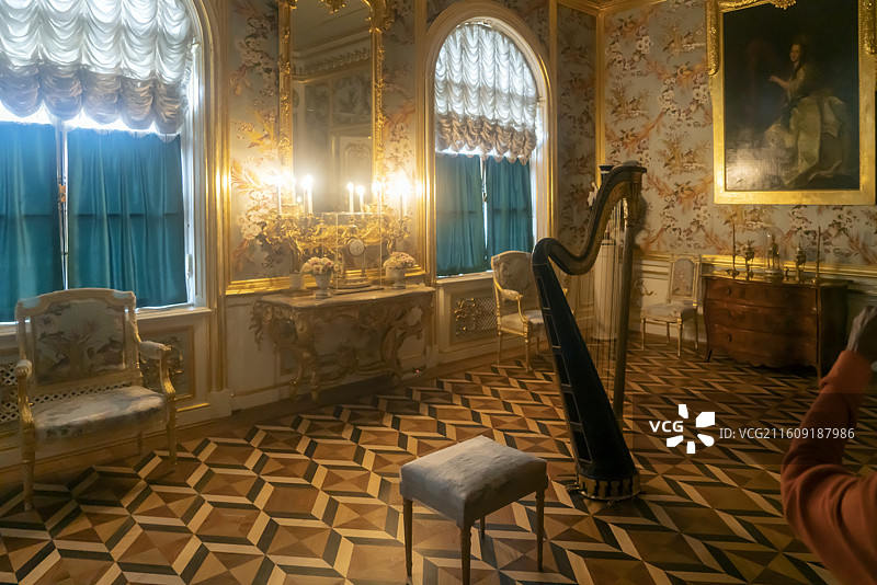 圣彼得堡夏宫伊丽莎白一世琴房图片素材