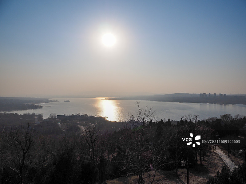 淄博萌山景区文昌湖图片素材
