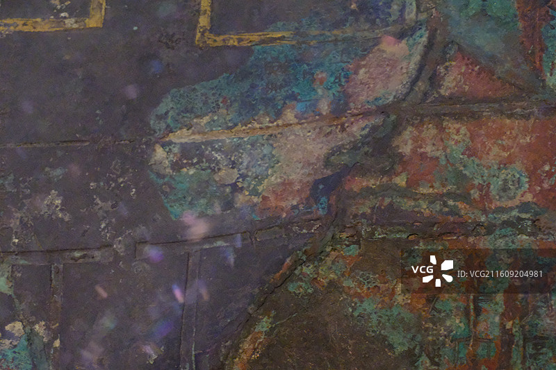 河北博物院镇馆之宝错金银铜版兆域图。沧桑斑驳古代金属文字背景图壁纸图片素材