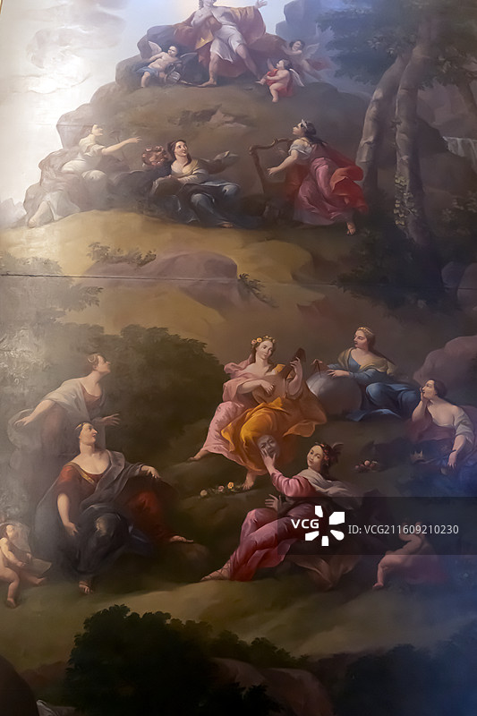 圣彼得堡夏宫过厅屋顶画凯瑟琳大帝巡游图片素材