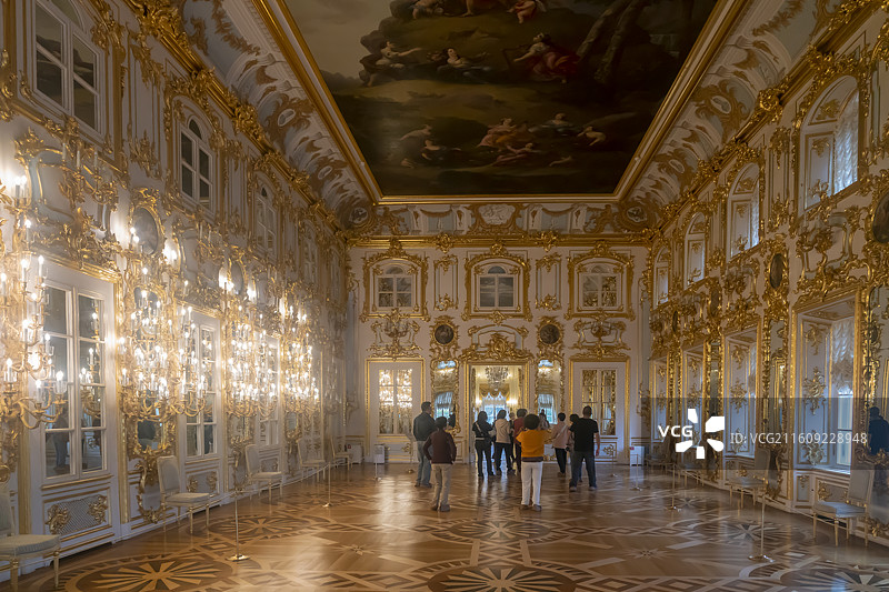 圣彼得堡夏宫过厅图片素材
