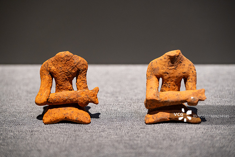 中国考古博物馆 文明起源展厅 新石器时代石家河文化 陶塑 湖北天门石家河遗址图片素材