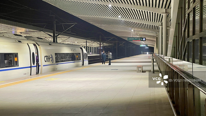 正定机场站月台图片素材