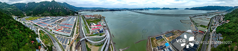 蕉城时代车里湾工厂 宁德时代新能源汽车锂电池 沈海高速宁德滨海特大桥跨越三都澳铁基湾图片素材