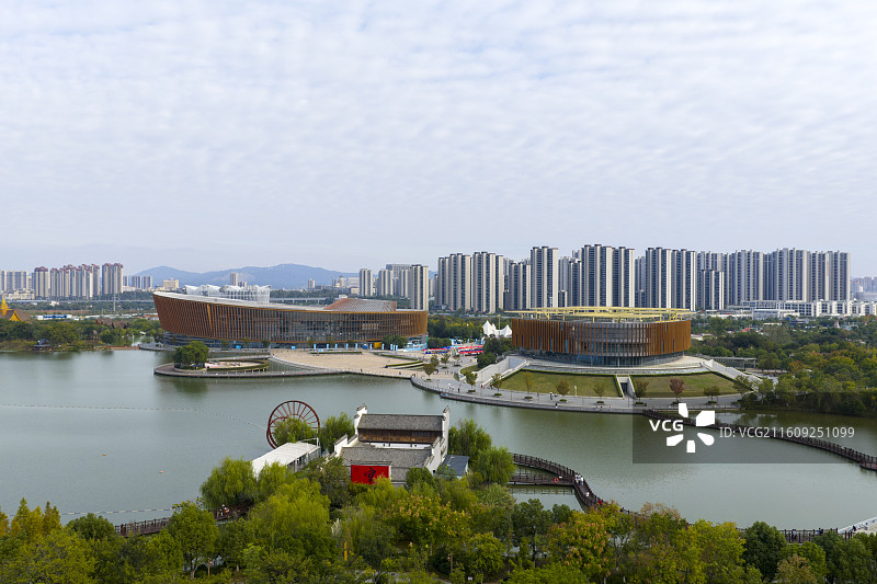 航拍江西赣州南康家居小镇景区城市建筑风光图片素材