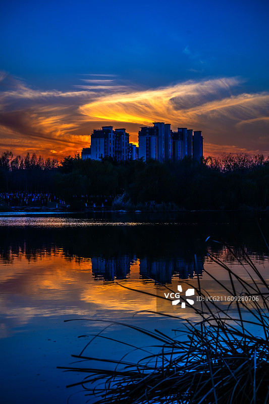 湿地公园晚霞图片素材