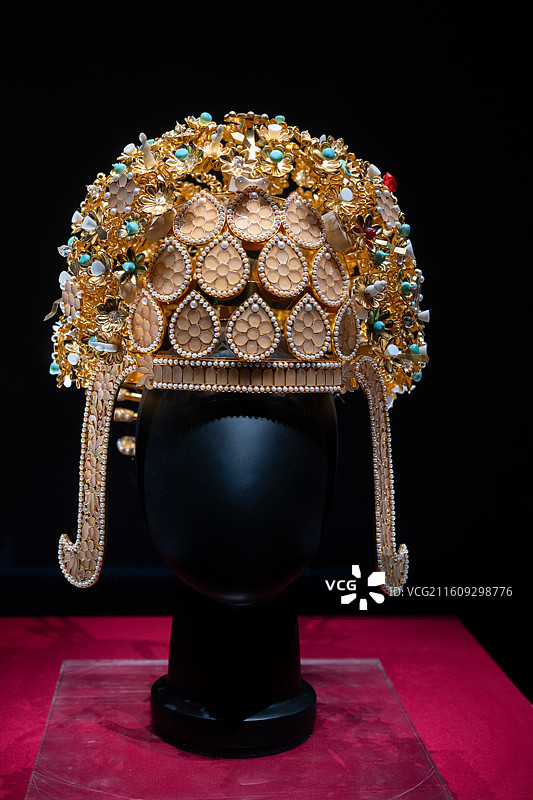 隋代萧后凤冠——扬州隋炀帝陵遗址博物馆藏图片素材