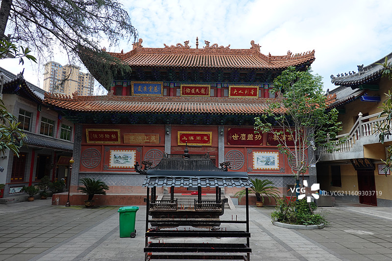 陕西省汉中市汉台区汉中万寿寺：大雄宝殿图片素材