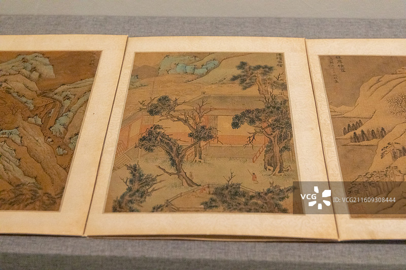 常熟博物馆文徵明款 虞山四景图册 清(1644-1911)图片素材