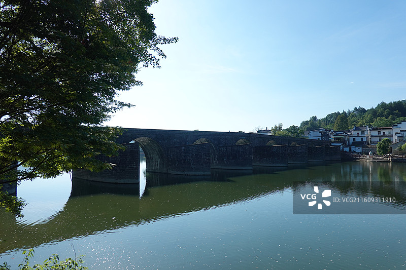 安徽省黄山市休宁县齐云山齐云小镇：图片素材