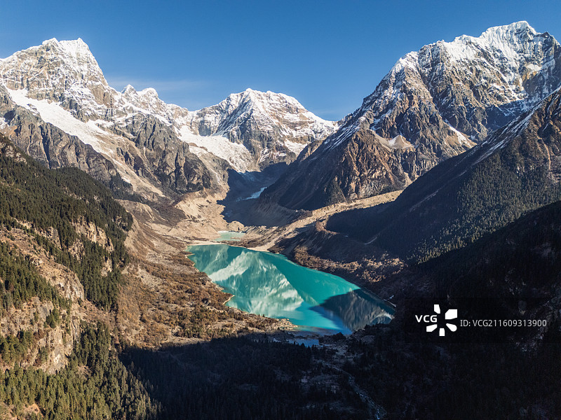 西藏 3 天 2 夜自驾：色季拉山口观南迦巴瓦日照金山，巴松措晨雾，羊卓雍措碧蓝，布达拉宫夜景映星空图片素材