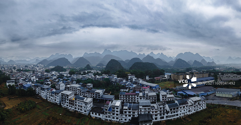 航拍广西桂林永福县百寿镇风光图片素材