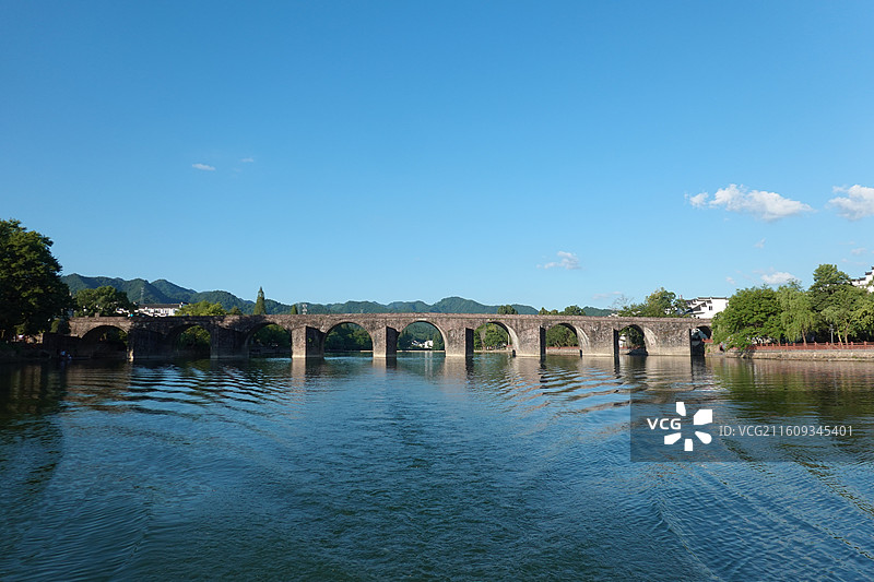 安徽省黄山市休宁县齐云山齐云小镇：图片素材