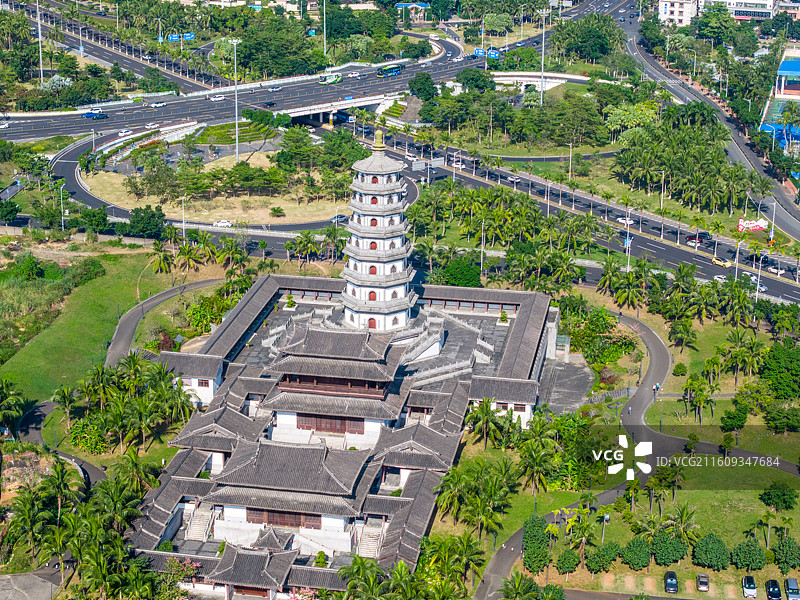 海南海口海南省博物馆、海南省图书馆、明昌塔国兴大道自贸港封关经济建设航拍图片素材