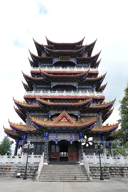 陕西省安康市汉阴县龙岗公园龙岗阁图片素材