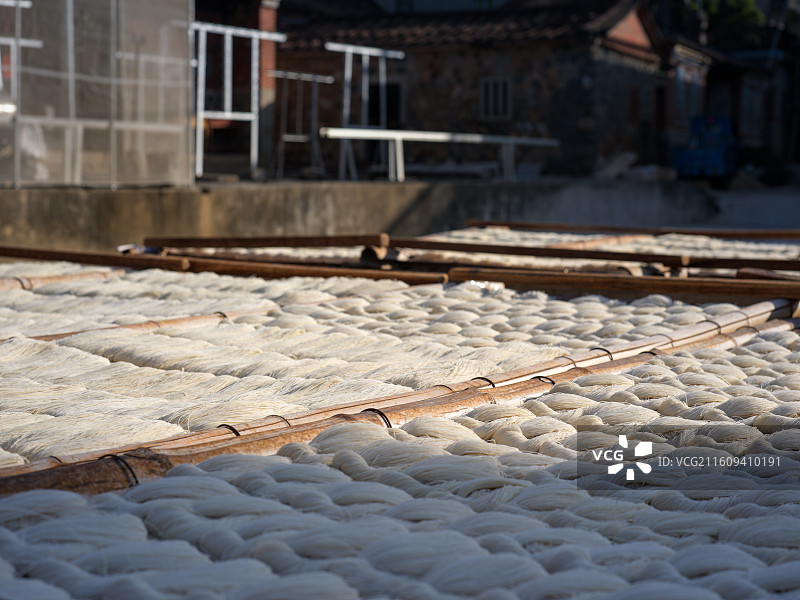 乡村晾晒线面场景图片素材