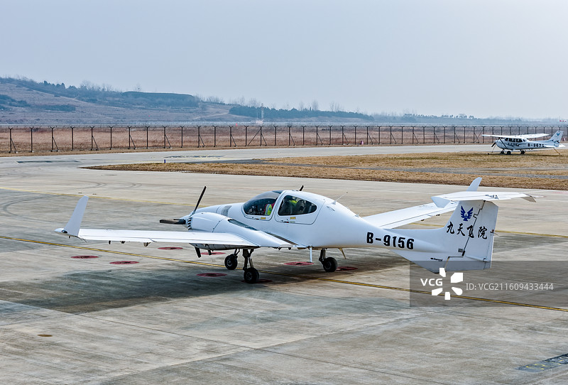 山东江苏两地跨地区通航 航线首飞图片素材