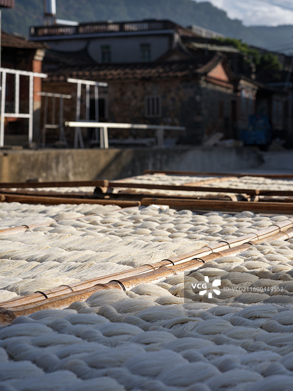 乡村晾晒线面场景图片素材