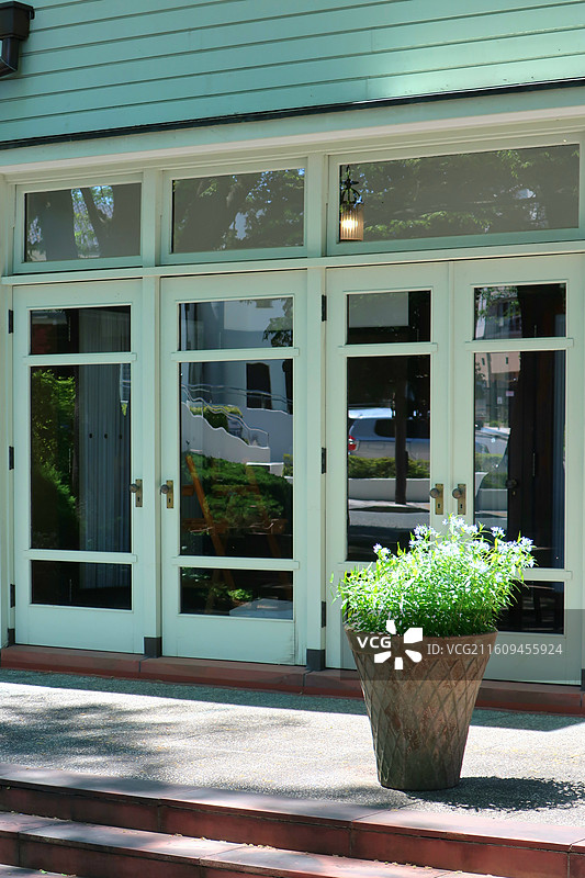 日本神奈川县横滨市，元町公园内的西洋建筑，埃里斯曼邸图片素材