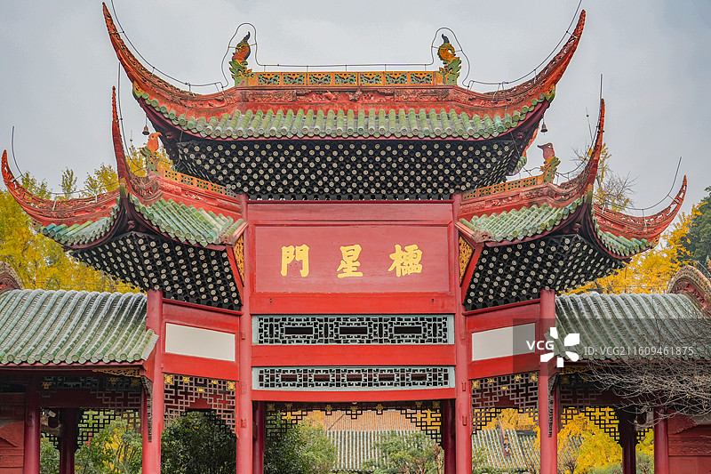 中国四川成都崇州罨画池棂星门图片素材