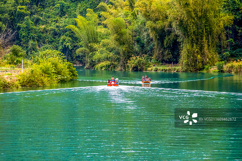 百鸟岩  Bainiao Cave Scenic Area图片素材