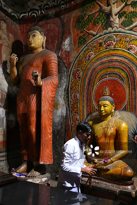 斯里兰卡丹布勒石窟寺 Dambulla Cave Temple图片素材