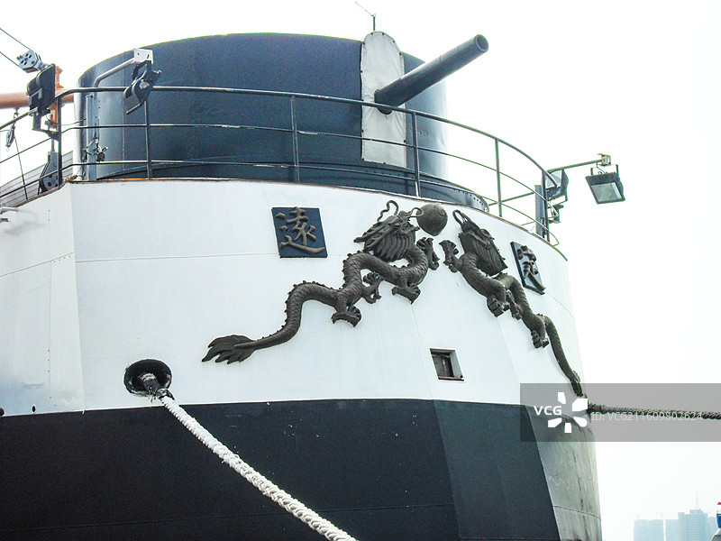 北洋舰队定远舰150毫米克虏伯副炮图片素材