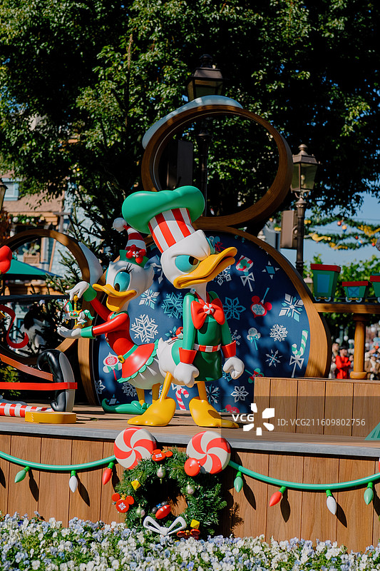 迪士尼 圣诞节 卡通 童话 梦幻 梦想 城堡 节日 寒暑假 春节 亲子游 消费 商业 米奇 ip图片素材